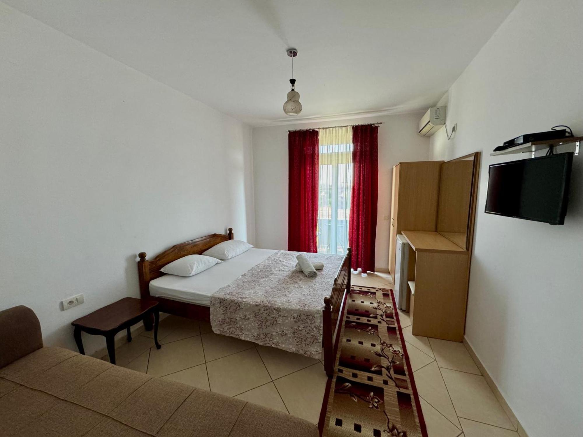 Apartments Cobi Ulcinj Room photo